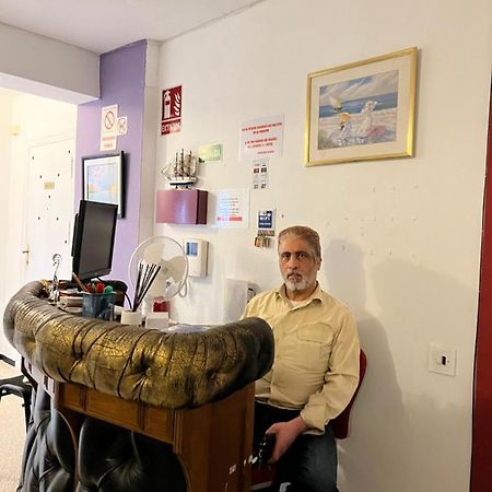 Pension La Parada Alicante Eksteriør billede